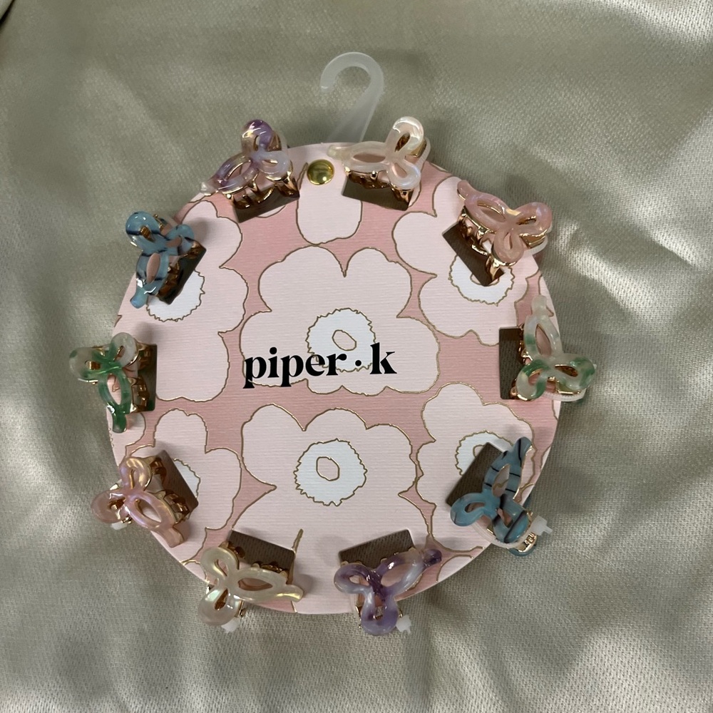 NWT ⚜️🎀⚜️ Piper K Metal and acrylic mini bows hair claw clips - Picture 8 of 8